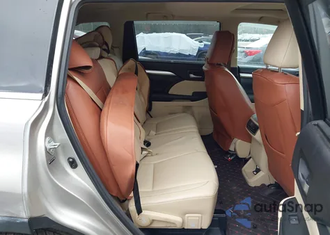 2014 Toyota Highlander Xle V6 z USA, uszkodzony, nr VIN 5TDJKRFHXES048707